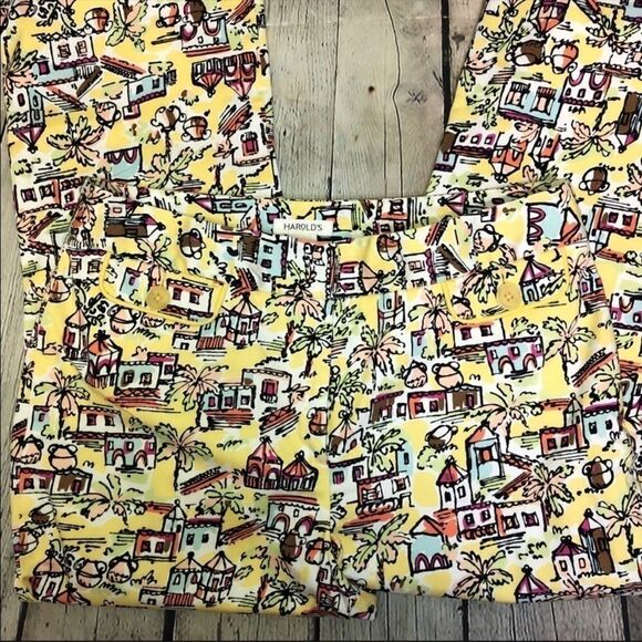 harold’s Printed Yellow Cropped / Ankle Pants - Picture 5 of 6